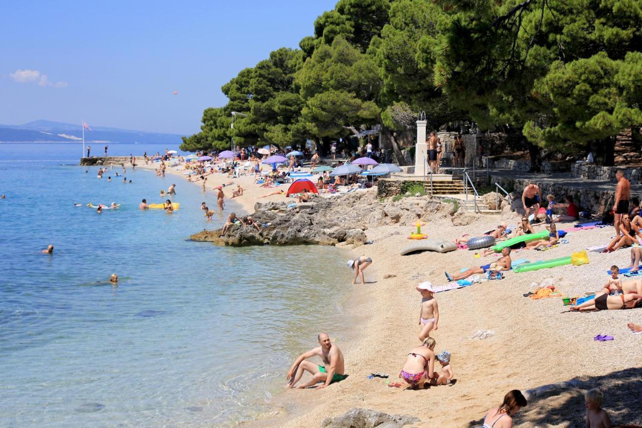 Rooms With A Parking Space Brela, Makarska - 17281 Buitenkant foto