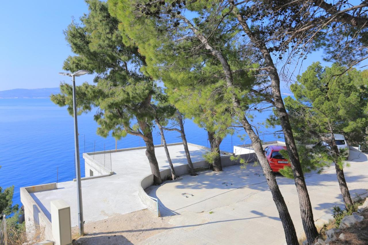 Rooms With A Parking Space Brela, Makarska - 17281 Buitenkant foto